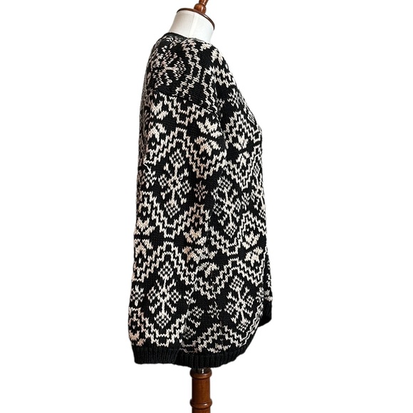 Vintage patterned cardigan - Picture 3 of 5